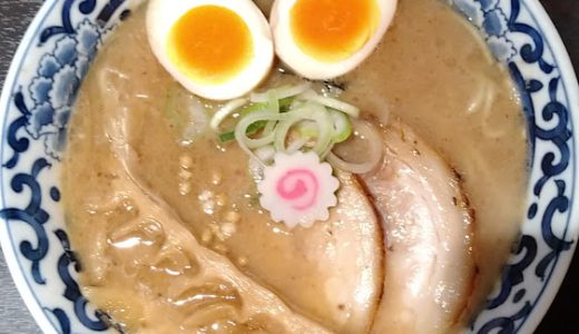 東京駅でコッテリ濃厚魚介ラーメンを楽しみたいならココ！『東京駅斑鳩』