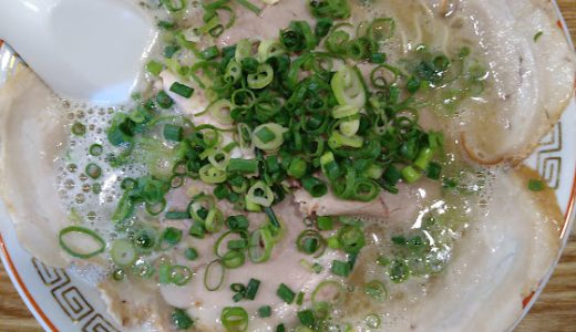 高田馬場で大人気の濃厚No.1豚骨ラーメン『博多ラーメン でぶちゃん 高田馬場本店』