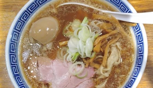 濃厚で風味豊か。神保町最高峰の煮干しラーメン『神保町 可以』